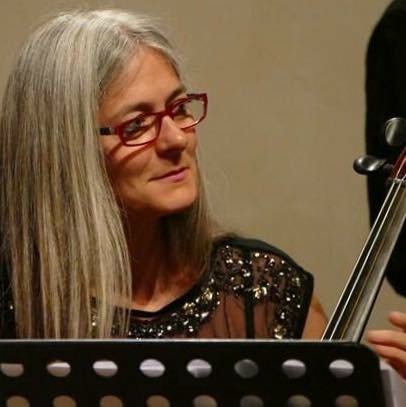 Claudia Poz (violoncello)